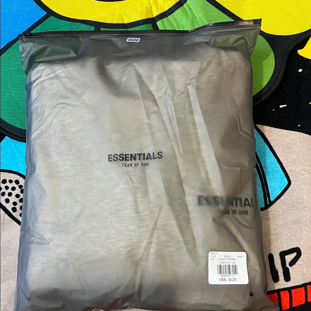 Fear of God ESSENTIALS Light Oatmeal Hoodie - Picture 14 of 15